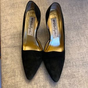 Vintage Enzo Angiolini Suede pumps